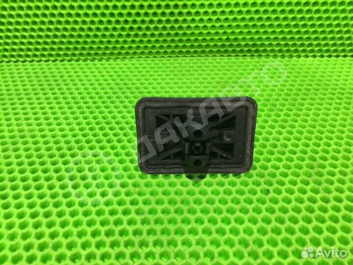 Упор домкрата Bmw 7 E65