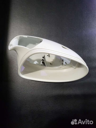 Корпус левого зеркала на Мерседес W221 Дорест