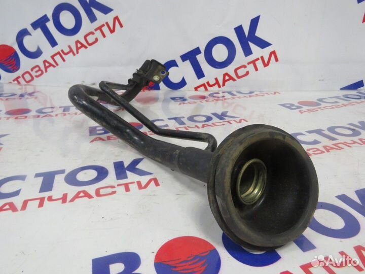 Горловина топливного бака nissan primera TP12, WHP12, WRP12, WTP12, QP12