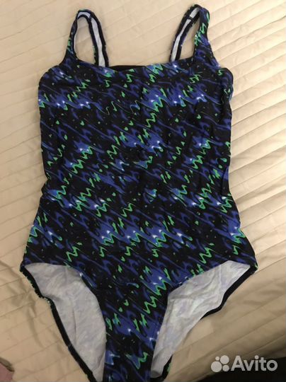 Купальник новый 48 размер