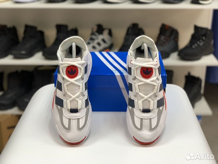 Кроссовки Adidas niteball