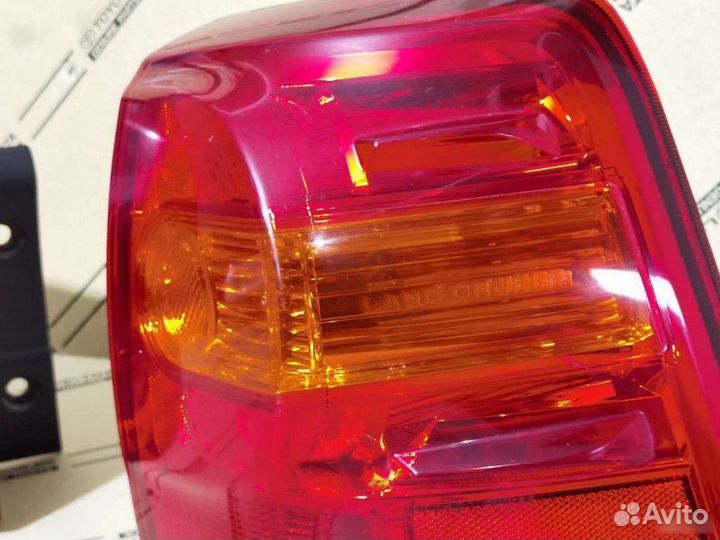 Фонари Toyota Land Cruiser 200