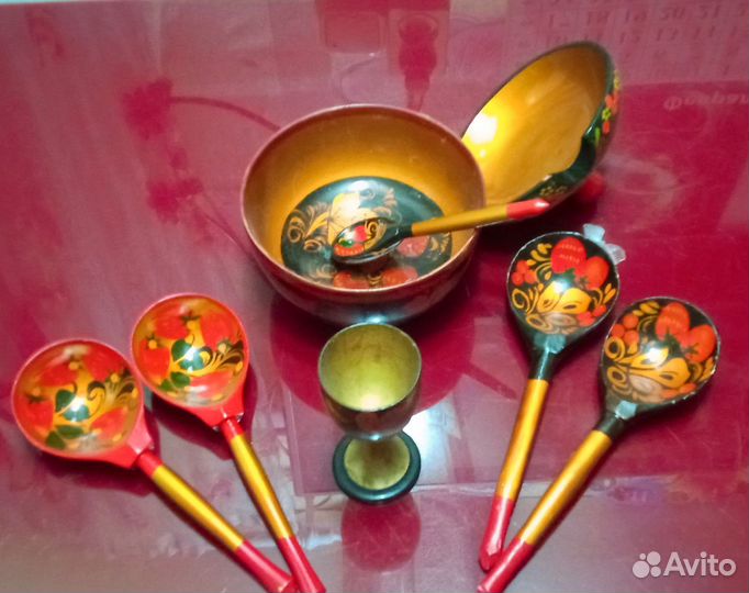 Набор посуды хохлома