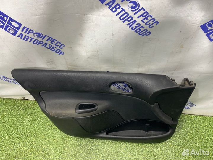 Дверная карта передняя левая Peugeot 206 хэтчбек