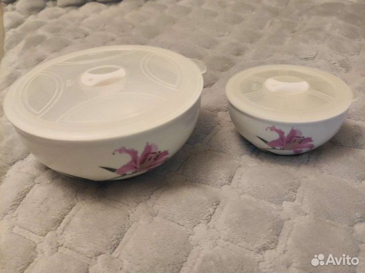 Салатники из фарфора с крышкой