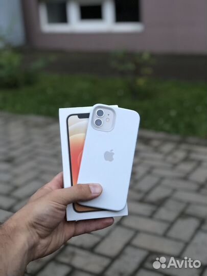 iPhone 12 128Gb как новый
