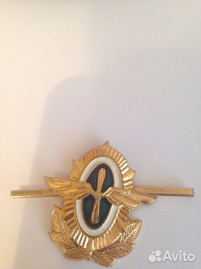 Кокарды с темным цветом женская для бортпроводниц