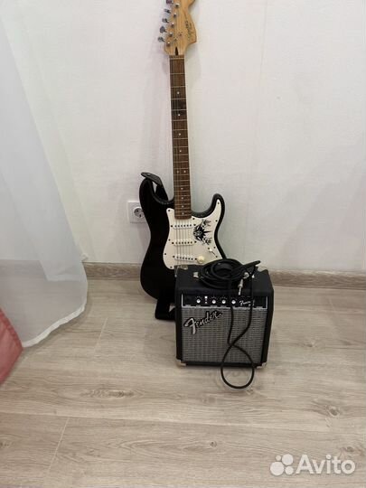 Электро гитара с комбиком