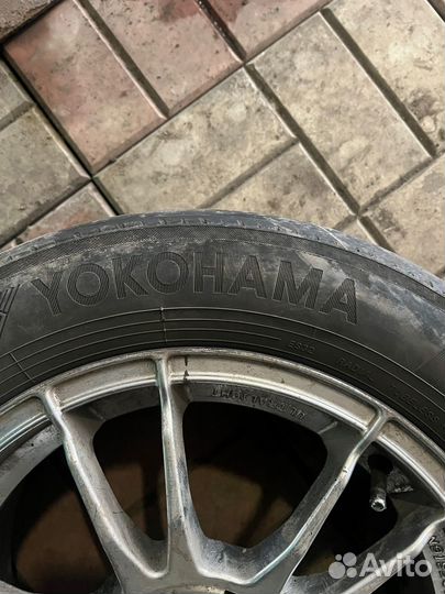 Yokohama BluEarth-ES ES32 195/60 R15 88H