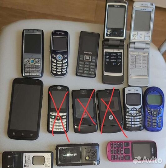 Телефоны на запчасти или под восстановление