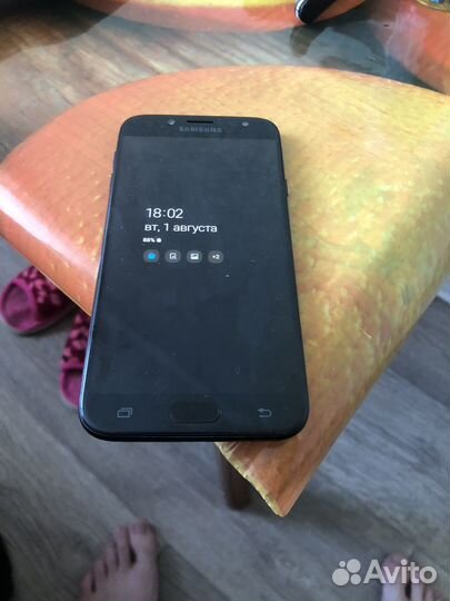 Телефон Samsung