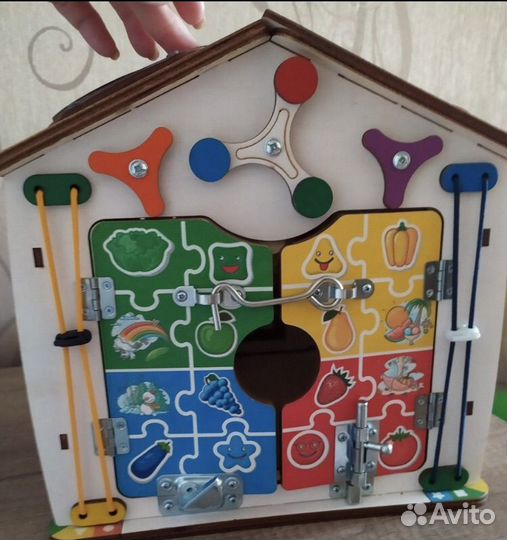 Бизиборд в аренду