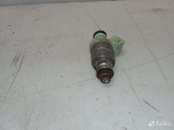 Форсунка топливная Daewoo Nexia N150 1.6 2012