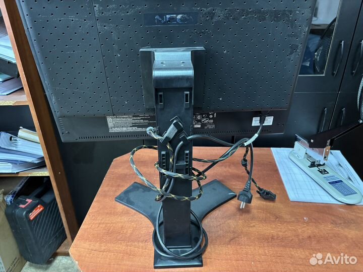 Монитор NEC multisync LCD2490WUXi