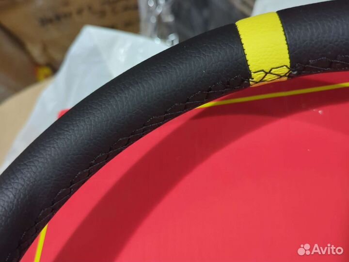 Гоночный руль momo кожа новый