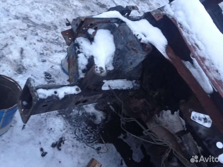 Левый правый лонжерон форд фиеста мк 6