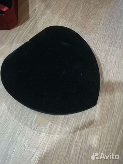 Шкатулка для украшений