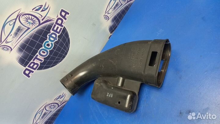 Патрубок воздушного фильтра Мазда 3 (BL) Z6