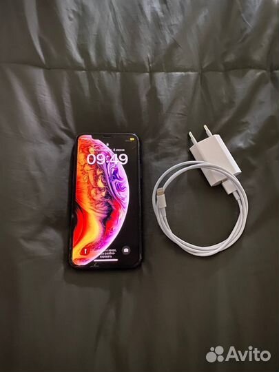 Телефон iPhone 11 pro 64 гб