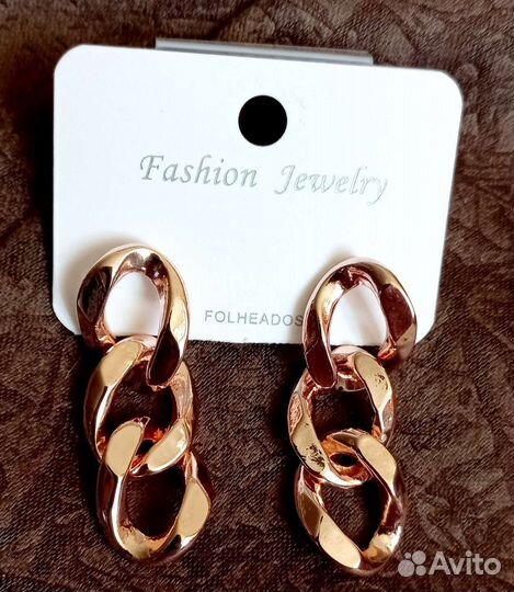 Серьги бижутерия