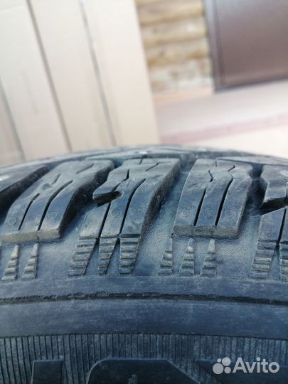 Tigar Ice 215/60 R17 100
