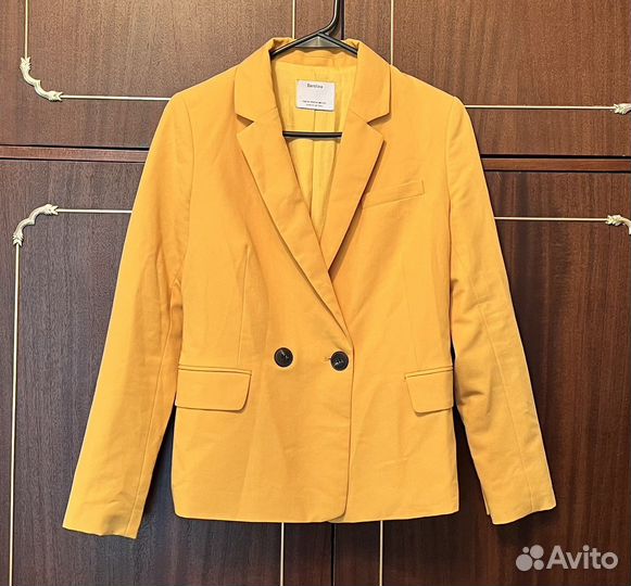 Брендовые вещи по 300 (H&M,TNF,bershka,colins)