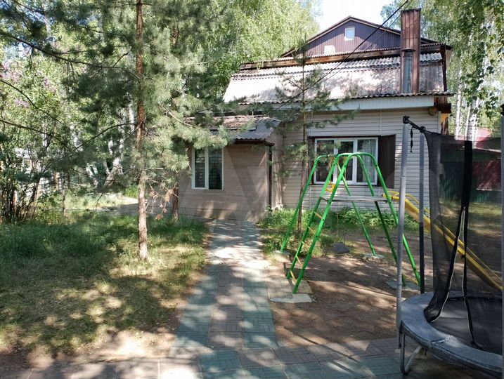 Дача 182 м² на участке 4,7 сот.