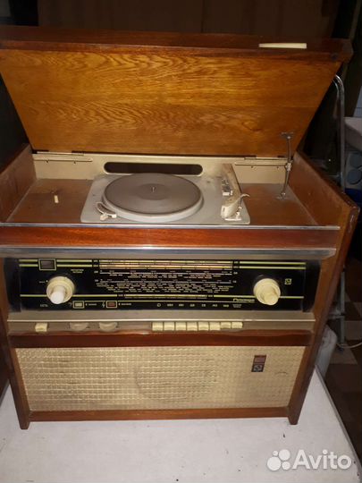 Ламповая радиола ригонда