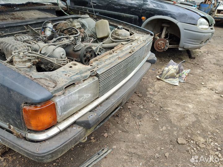 Хромированный молдинг на бампер Audi 80 B2