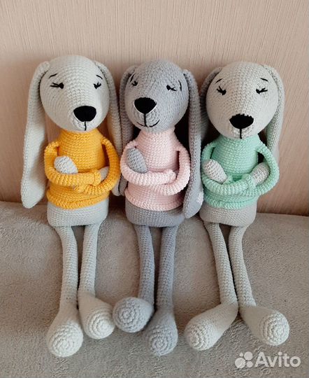 Вязаный заяц