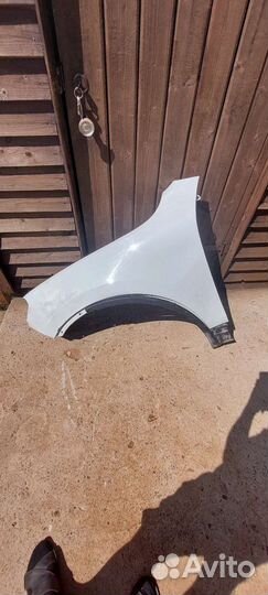 Крыло(переднее левое) (Volkswagen Touareg II)