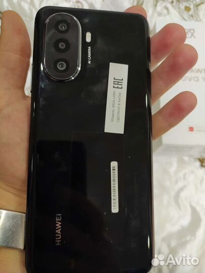 HUAWEI nova Y70, 4/64 ГБ