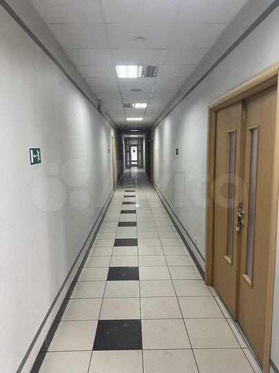 Офис, 2800 м²