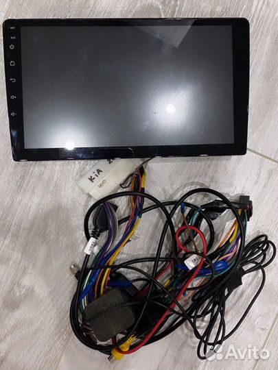 Магнитола с экраном