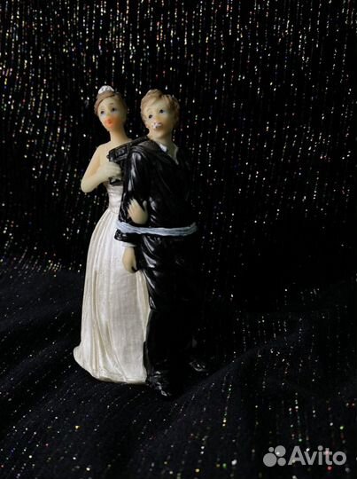 Статуэтки для торта