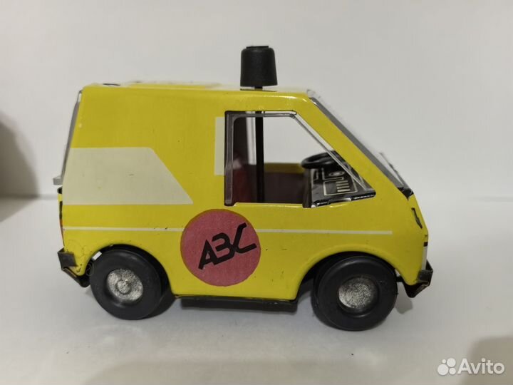 Заправочная станция СССР