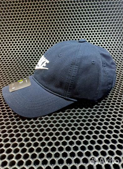 Бейсболка Nike новая