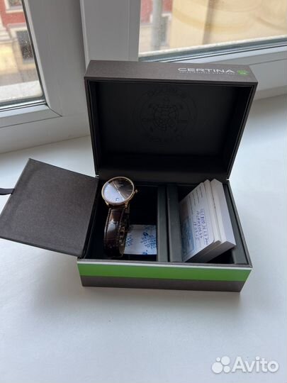 Часы женские certina