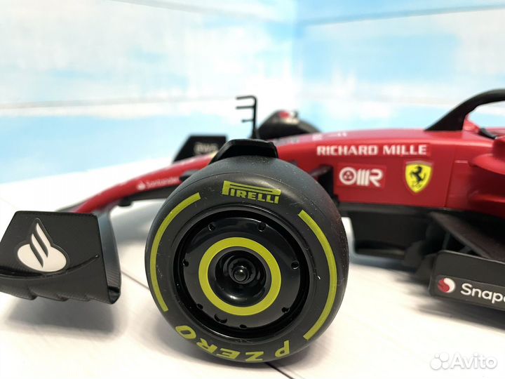 Formula 1 Ferrari F1 1:12 действующая модель