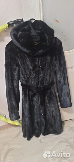 Шуба норковая с капюшоном 42 44