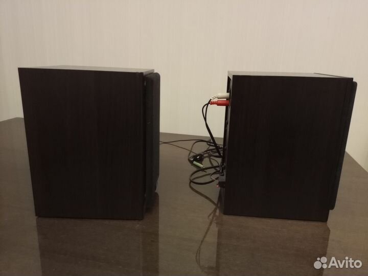 Акустические колонки microlab b72