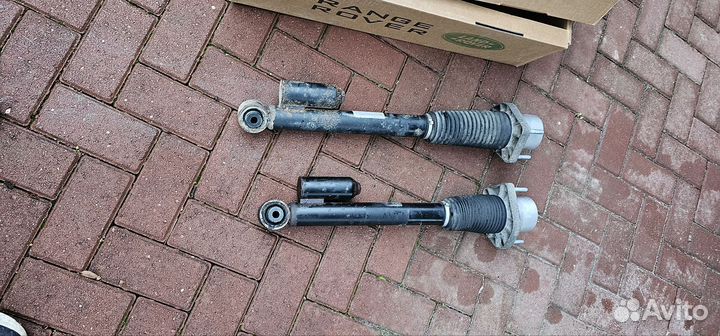 Амортизатор задний Range Rover L405 L494 б/у