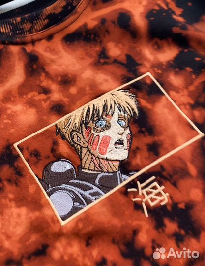 Вышивка на одежде, футболках, толстовках оптом