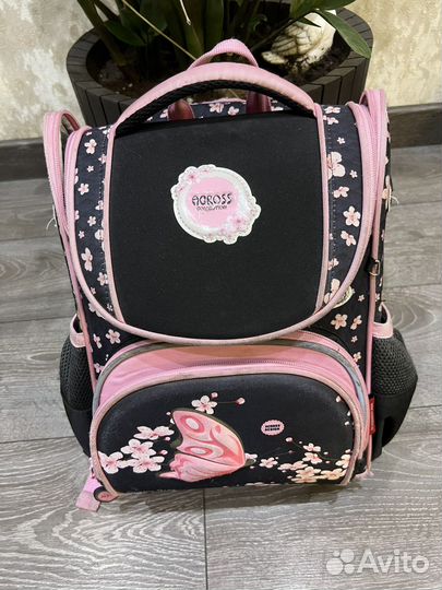 Портфель школьный