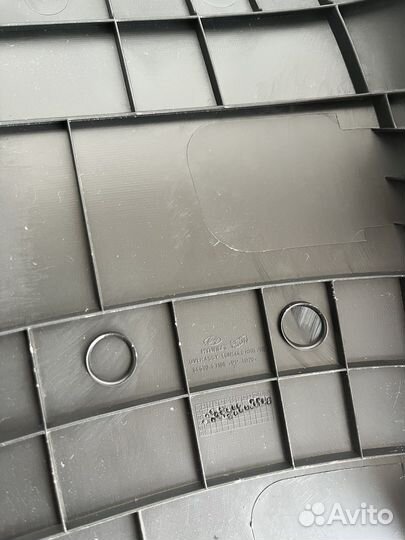 Задняя центральная консоль Хундай Елантра AD 2017