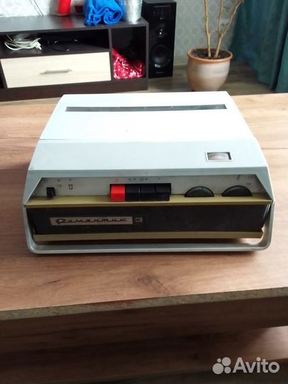 Магнитофон романтик 3