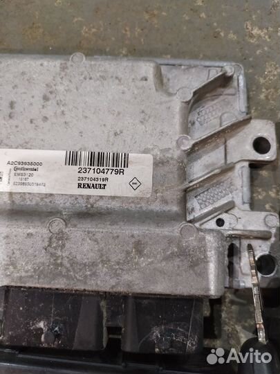 Блок управления двигателем логан 2 k7m