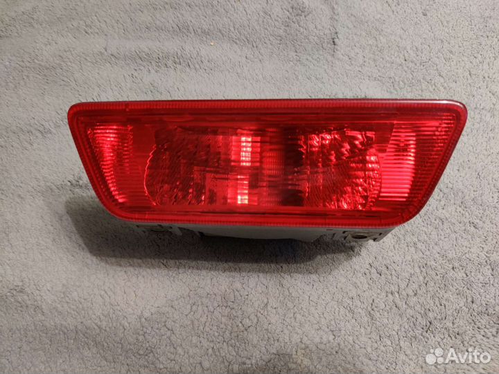 Задняя противотуманная фара nissan x-trail t31