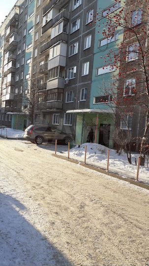 Комната 12 м² в 3-к., 1/9 эт.