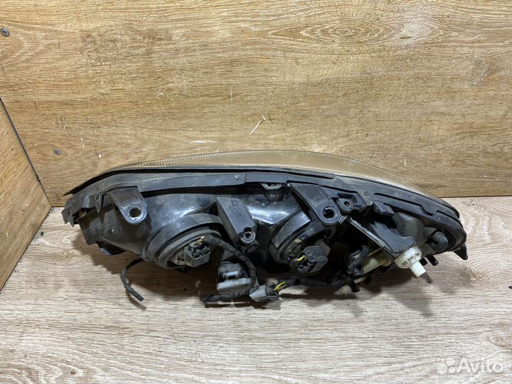 Фара передняя правая Opel Astra G 142494